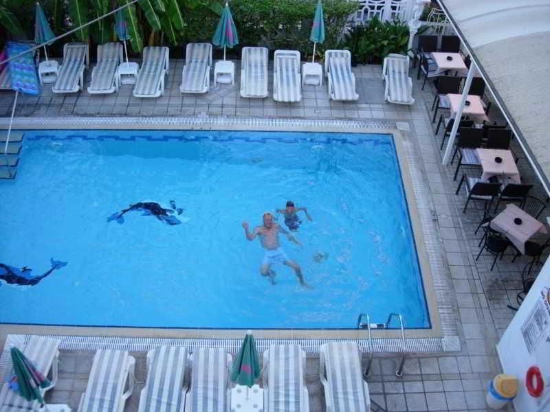 Elite Apartments คอสทาวน์ ภายนอก รูปภาพ