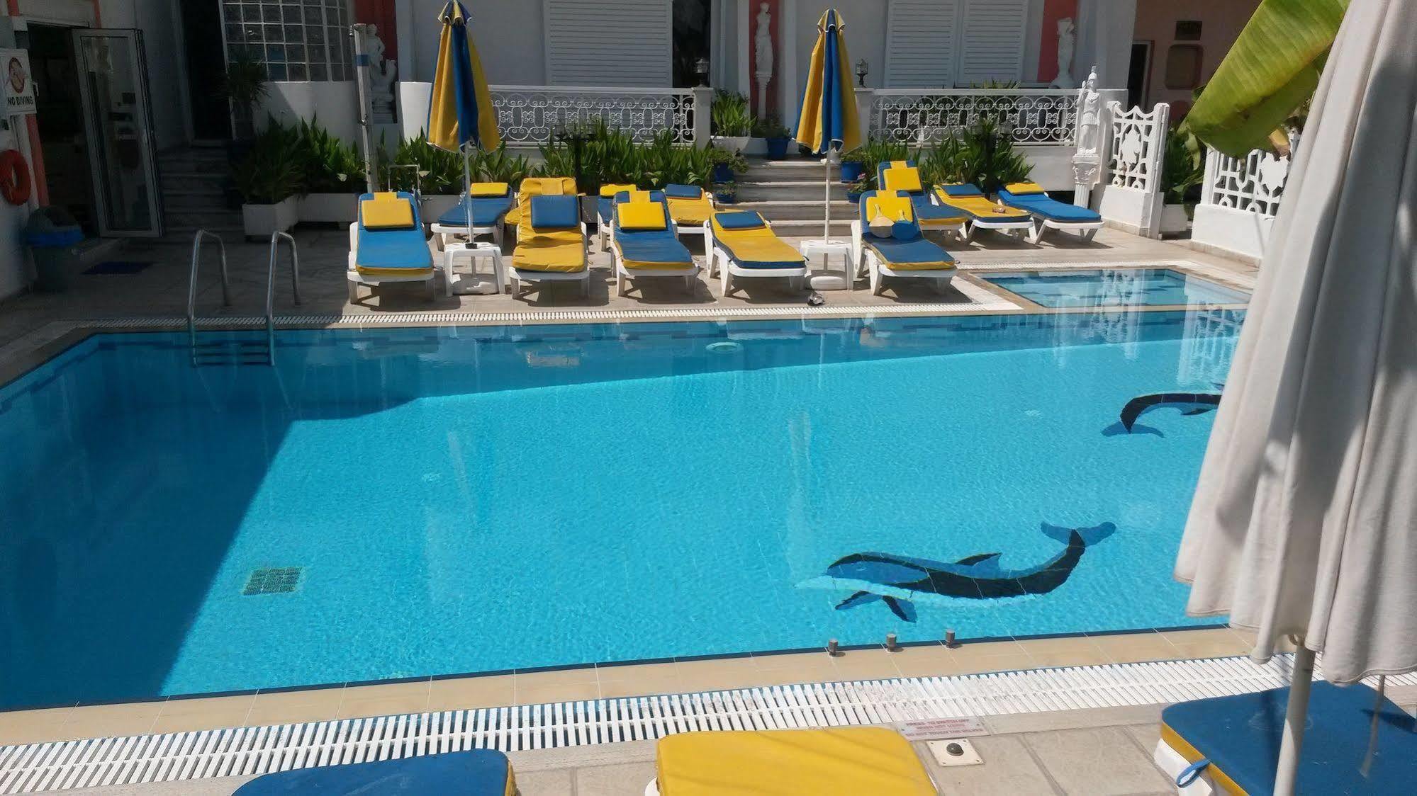 Elite Apartments คอสทาวน์ ภายนอก รูปภาพ